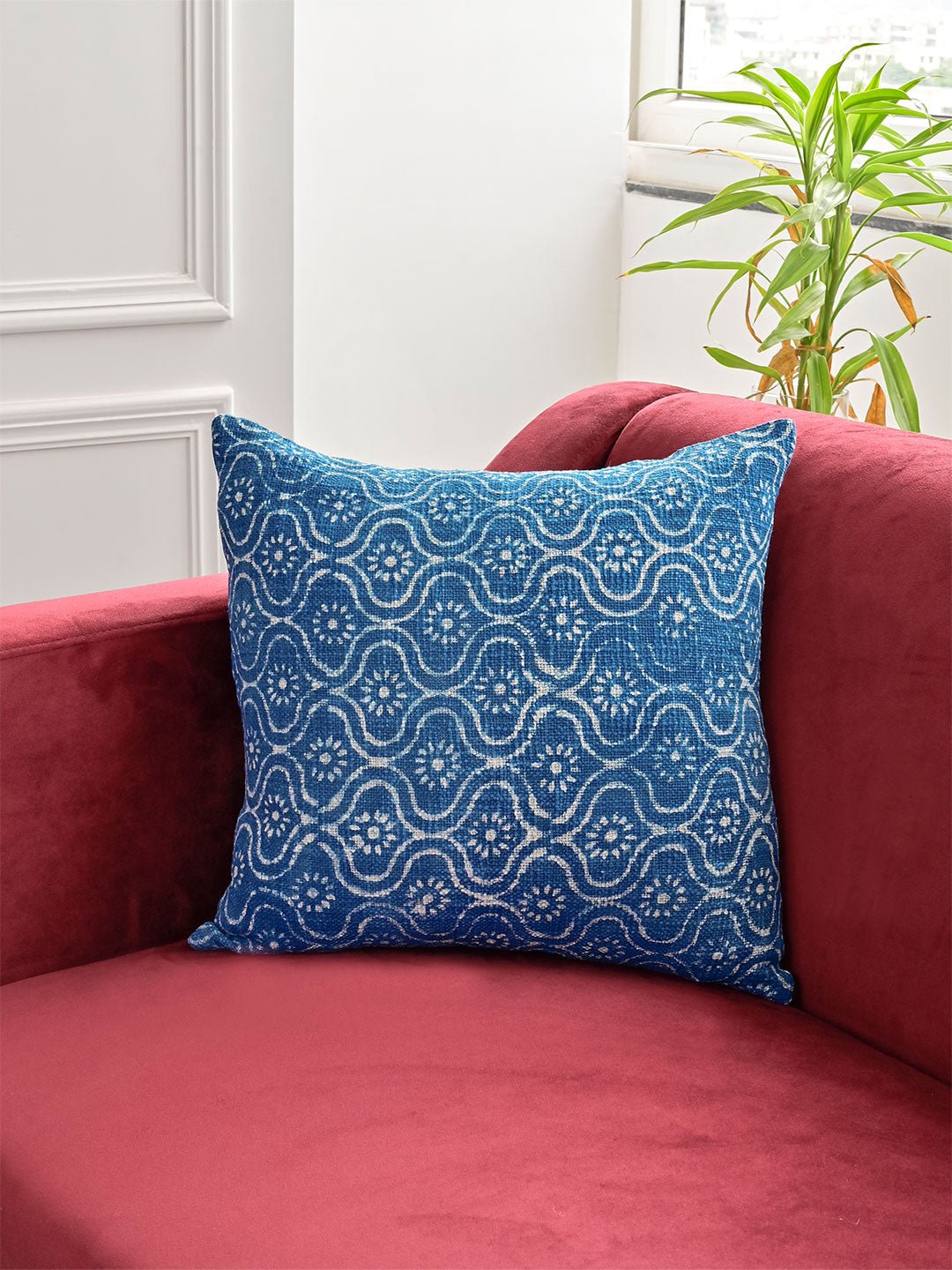 Abstract Print Embroidered Cushion Cover Abstract Print Embroidered Cushion Cover